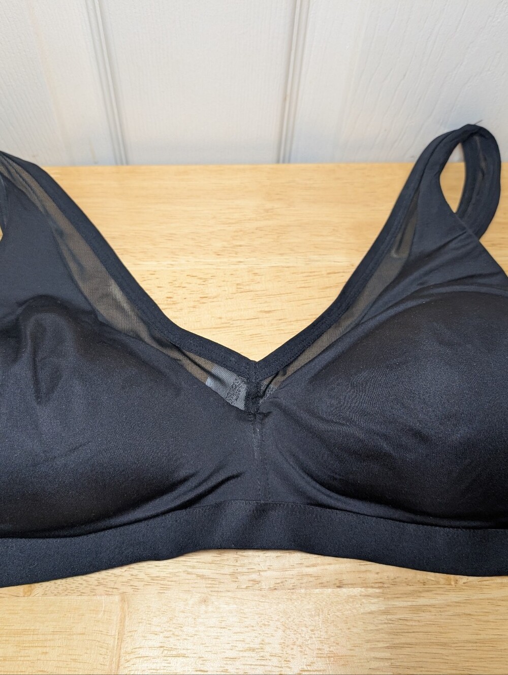 Warner's Black Bra Womens Size XXL RM3451T Wireless Plunge Hook Back Molded Cups